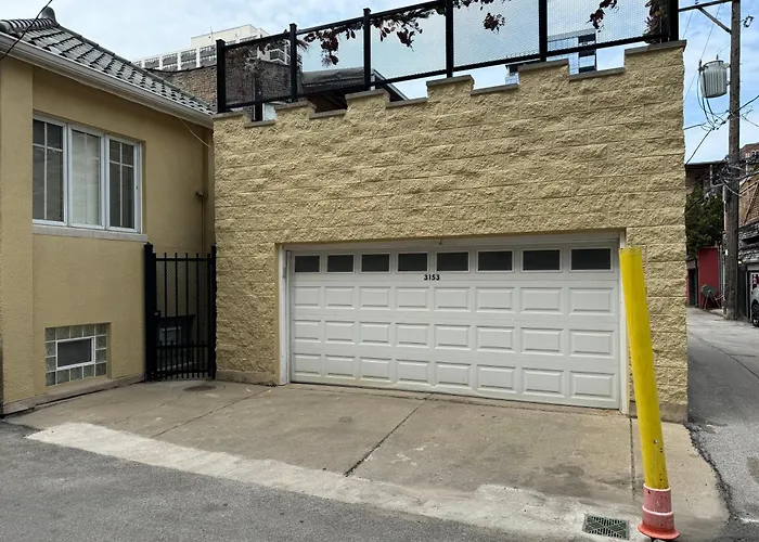 Apartment Bootlegger House Sleeps 10-20 Free Tv & Parking